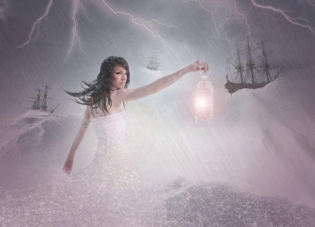 Photography by Dano Tanaka Modelling and Post Processing by Emily Wood 